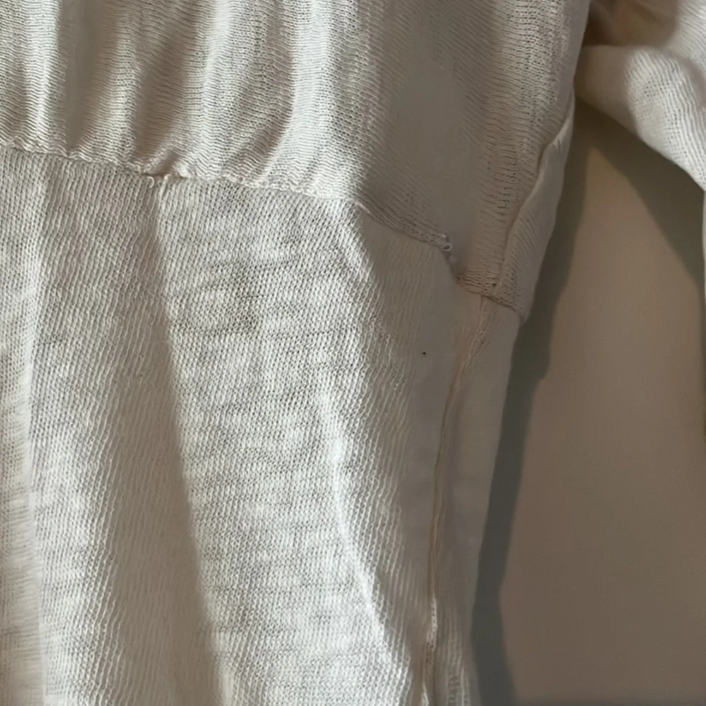 Theory Cream Top - Picture 3 of 4